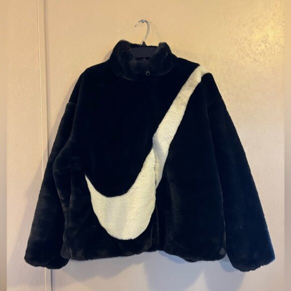 NWT Nike Women's Faux Fur Swoosh Jacket sz L - Picture 1 of 7